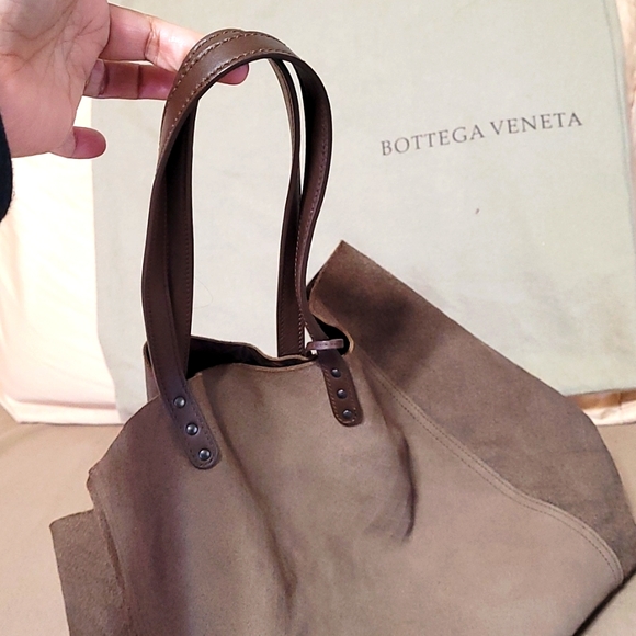 Bottega Venetta Tote Bag - Picture 6 of 9